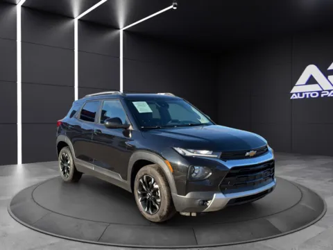 Another view of 2022 CHEVROLET TRAILBLAZER LT for sale in Columbus, OH at Auto Palace