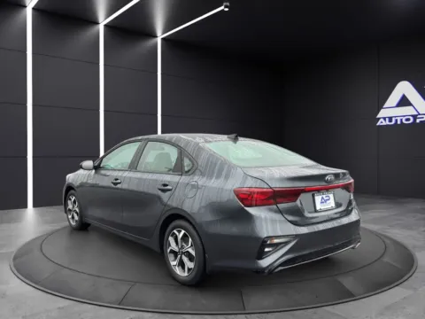 More photos of 2019 KIA FORTE FE ONLY 17K MILES WOW at Auto Palace, OH