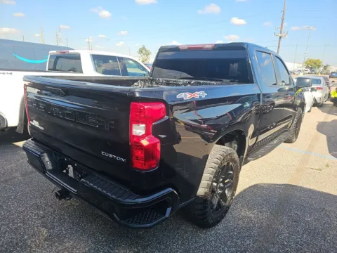 Photos of 2023 CHEVROLET SILVERADO 1500 CUSTOM for sale in Columbus, OH at Auto Palace