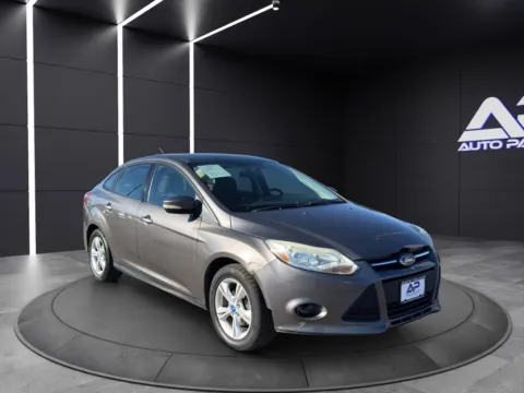 Photos of 2013 FORD FOCUS SE for sale in Columbus, OH at Auto Palace