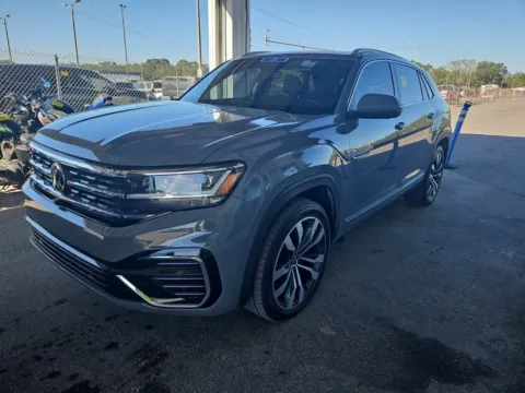Photos of 2020 Volkswagen Atlas Cross Sport 3.6L V6 SEL Premium R-Line for sale in Summerville, SC at Automaxx of the Carolinas