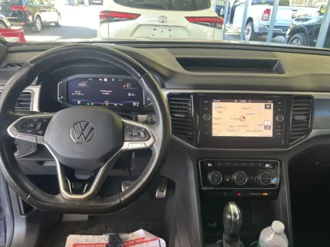 More photos of 2020 Volkswagen Atlas Cross Sport 3.6L V6 SEL Premium R-Line at Automaxx of the Carolinas, SC