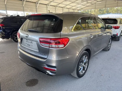 Another view of 2016 Kia Sorento SX for sale in Summerville, SC at Automaxx of the Carolinas