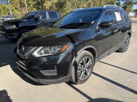 Photos of 2020 Nissan Rogue SV for sale in Summerville, SC at Automaxx of the Carolinas