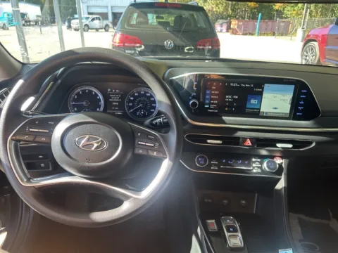 More photos of 2023 Hyundai Sonata SEL at Automaxx of the Carolinas, SC