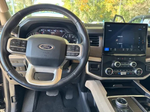 More photos of 2024 Ford Expedition Limited at Automaxx of the Carolinas, SC