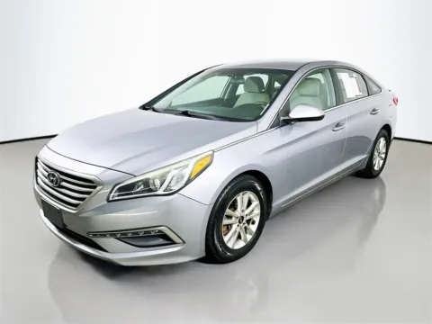 Another view of 2015 Hyundai Sonata SE for sale in Summerville, SC at Automaxx of the Carolinas