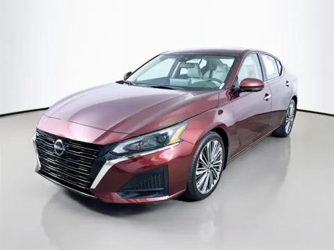 Photos of 2024 Nissan Altima 2.5 SL for sale in Summerville, SC at Automaxx of the Carolinas
