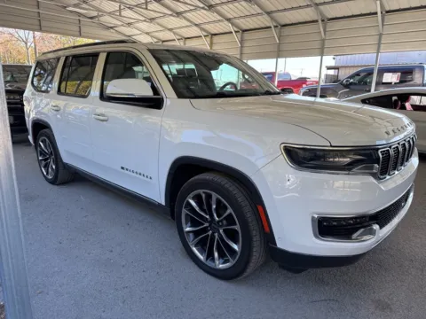 Photos of 2022 Jeep Wagoneer Series III for sale in Summerville, SC at Automaxx of the Carolinas