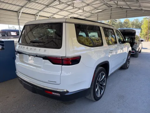 Another view of 2022 Jeep Wagoneer Series III for sale in Summerville, SC at Automaxx of the Carolinas
