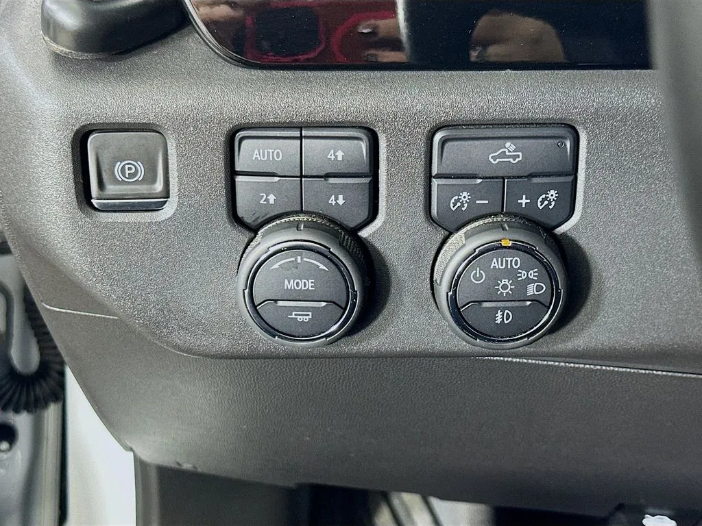 2024 Chevrolet Silverado 1500 LT Trail Boss - Photo 21