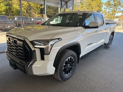 White 2022 Toyota Tundra SR5 for sale in Summerville, SC
