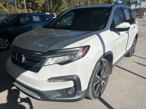 Photos of 2022 Honda Pilot Touring for sale in Summerville, SC at Automaxx of the Carolinas