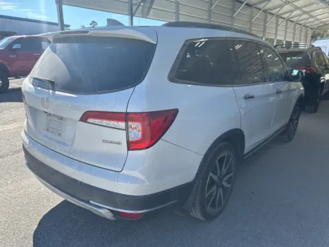 Another view of 2022 Honda Pilot Touring for sale in Summerville, SC at Automaxx of the Carolinas