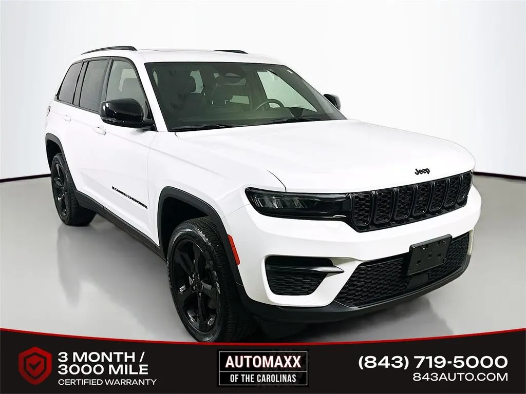 White 2022 Jeep Grand Cherokee Altitude for sale in Summerville, SC