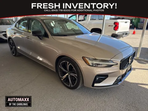 Gray 2024 Volvo S60 B5 Plus Dark Theme for sale in Summerville, SC