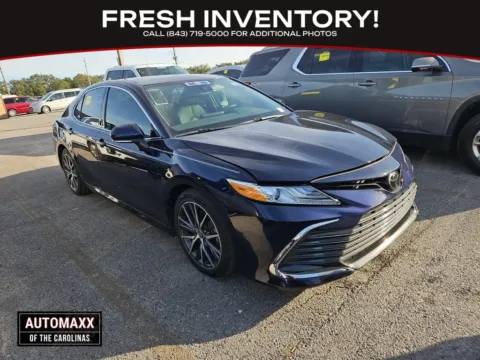 Blue 2022 Toyota Camry XLE for sale in Summerville, SC