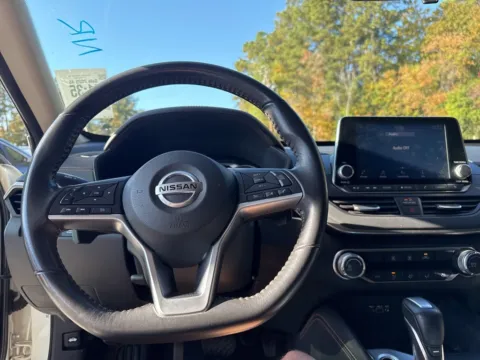 More photos of 2022 Nissan Altima 2.5 SR at Automaxx of the Carolinas, SC