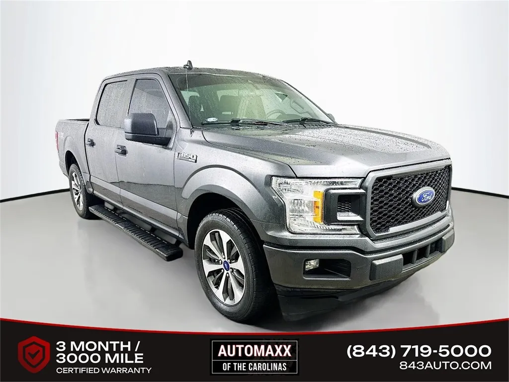 2020 Ford F-150 XL's photo