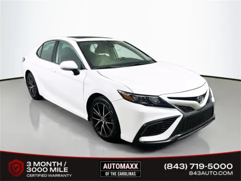 White 2023 Toyota Camry SE for sale in Summerville, SC