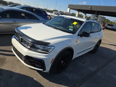 Photos of 2021 Volkswagen Tiguan 2.0T SE R-Line Black for sale in Summerville, SC at Automaxx of the Carolinas