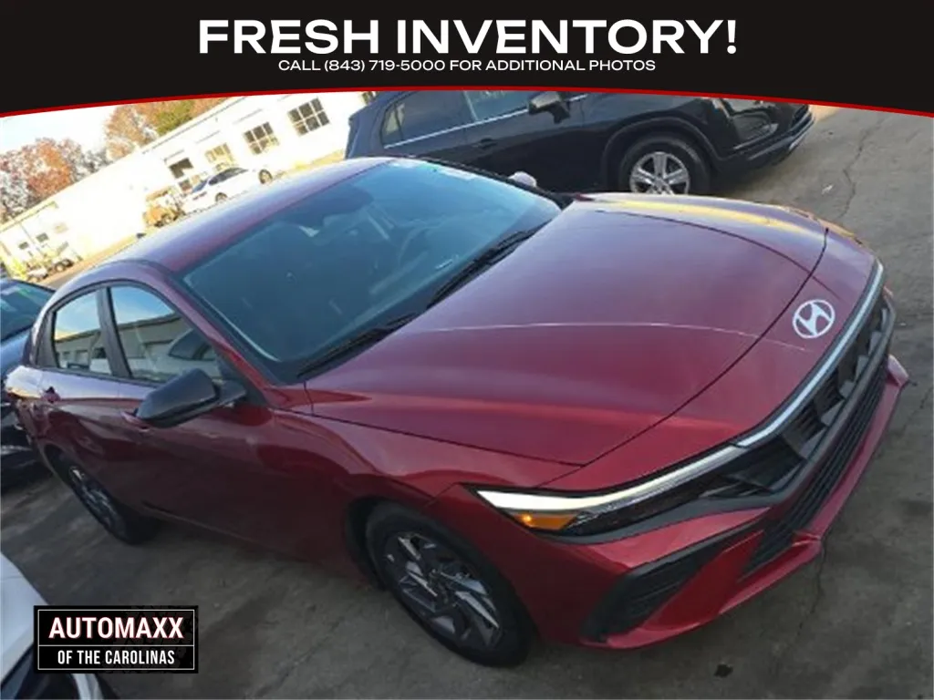 Red 2024 Hyundai Elantra SEL for sale in Summerville, SC