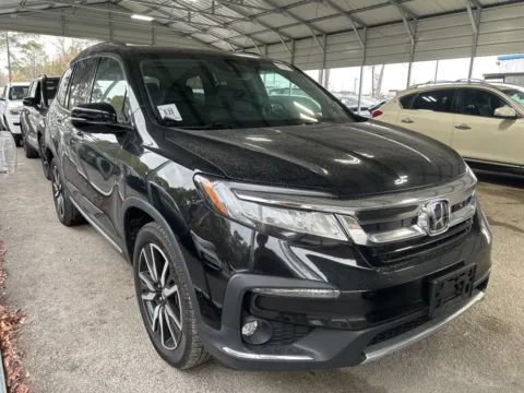 Black 2019 Honda Pilot Touring for sale in Summerville, SC