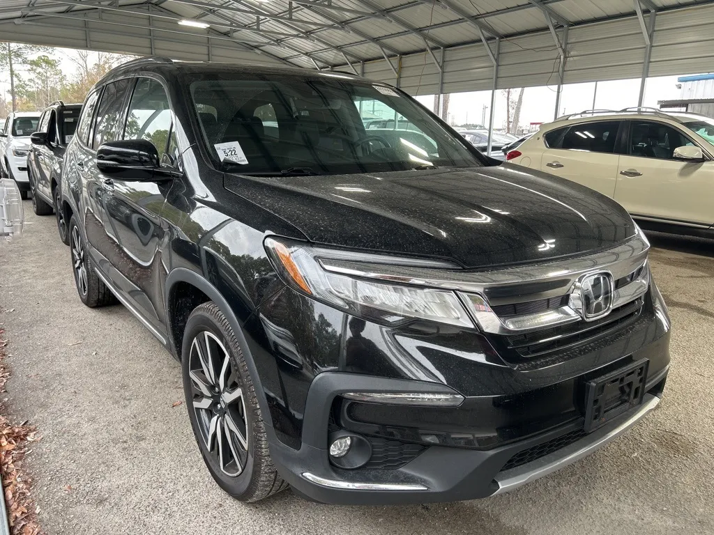 Black 2019 Honda Pilot Touring for sale in Summerville, SC