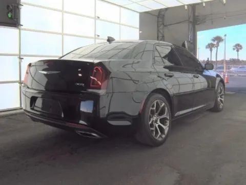 Another view of 2018 Chrysler 300 Touring for sale in Summerville, SC at Automaxx of the Carolinas