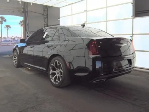 More photos of 2018 Chrysler 300 Touring at Automaxx of the Carolinas, SC