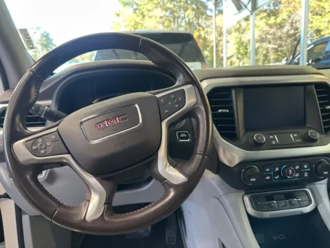 More photos of 2021 GMC Acadia SLT at Automaxx of the Carolinas, SC