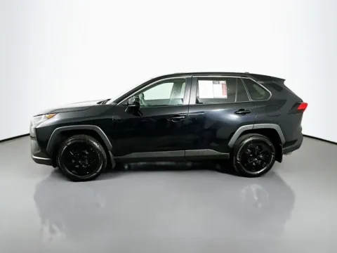 More photos of 2022 Toyota RAV4 LE at Automaxx of the Carolinas, SC