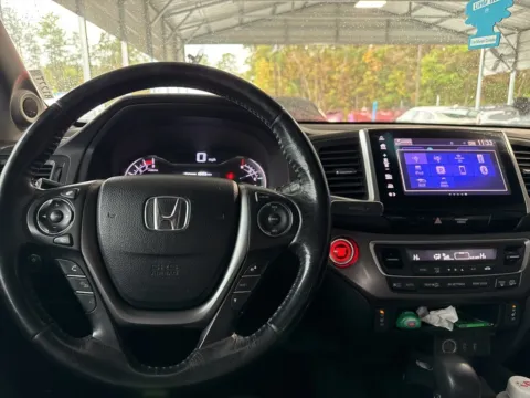 More photos of 2018 Honda Pilot EX-L at Automaxx of the Carolinas, SC