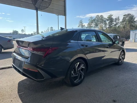 Another view of 2024 Hyundai Elantra Limited for sale in Summerville, SC at Automaxx of the Carolinas