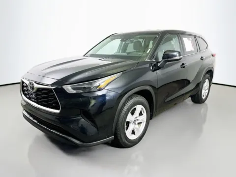 Another view of 2022 Toyota Highlander L for sale in Summerville, SC at Automaxx of the Carolinas