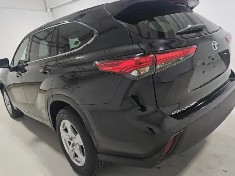 More photos of 2022 Toyota Highlander L at Automaxx of the Carolinas, SC
