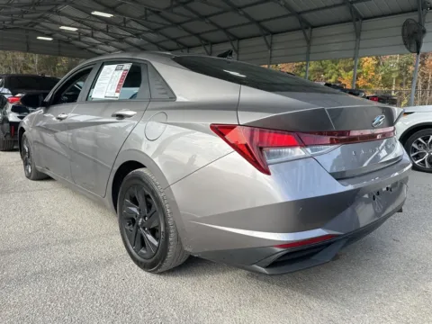 More photos of 2023 Hyundai Elantra SEL at Automaxx of the Carolinas, SC