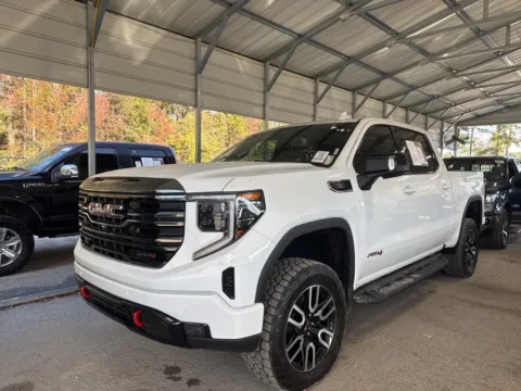 White 2023 GMC Sierra 1500 AT4 for sale in Summerville, SC