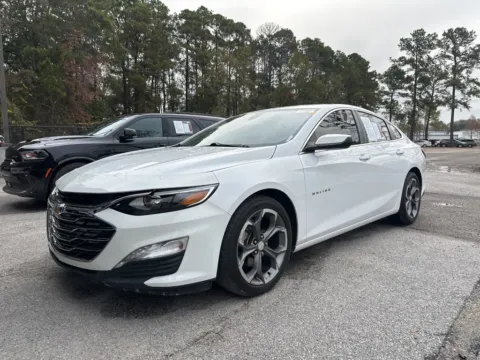 White 2020 Chevrolet Malibu LT for sale in Summerville, SC