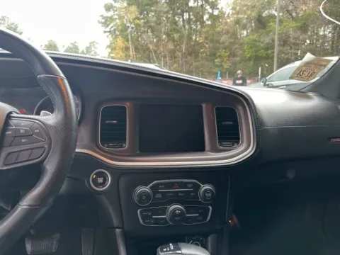 More photos of 2022 Dodge Charger R/T Scat Pack at Automaxx of the Carolinas, SC