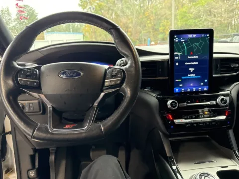 More photos of 2022 Ford Explorer ST at Automaxx of the Carolinas, SC