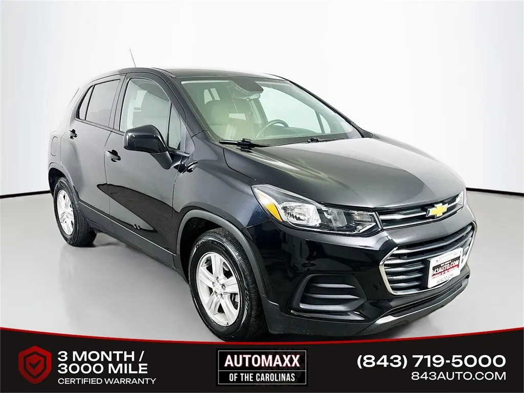 2020 Chevrolet Trax LS's photo