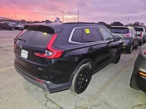 More photos of 2023 Honda CR-V Hybrid Sport Touring at Automaxx of the Carolinas, SC