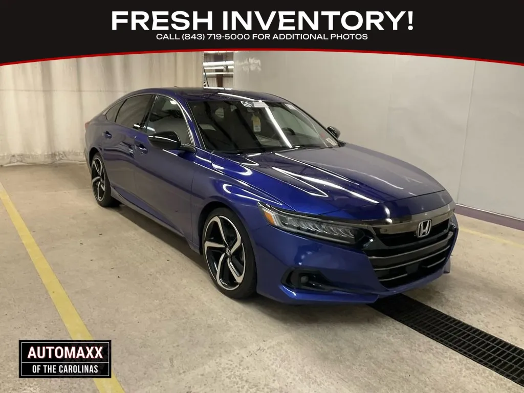 2022 Honda Accord Sport's photo