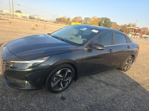 Photos of 2022 Hyundai Elantra SEL for sale in Summerville, SC at Automaxx of the Carolinas