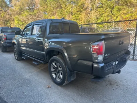 More photos of 2016 Toyota Tacoma Limited at Automaxx of the Carolinas, SC