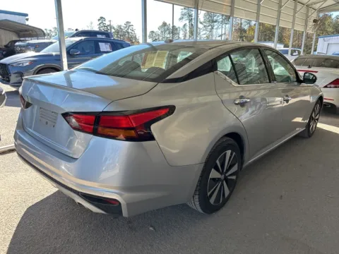 Another view of 2020 Nissan Altima 2.5 SL for sale in Summerville, SC at Automaxx of the Carolinas