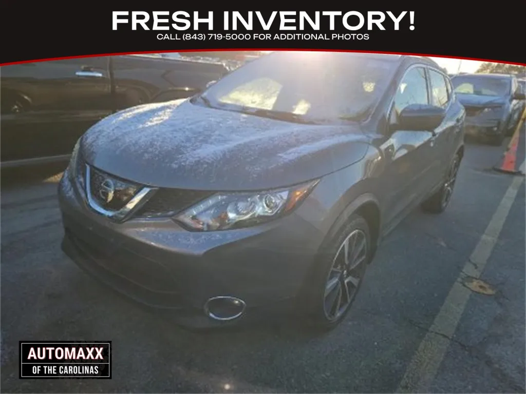 Gray 2018 Nissan Rogue Sport SL for sale in Summerville, SC