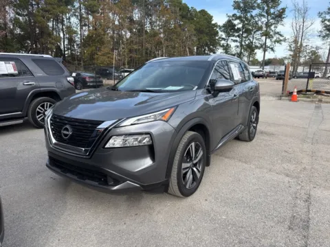 Gray 2023 Nissan Rogue SL for sale in Summerville, SC