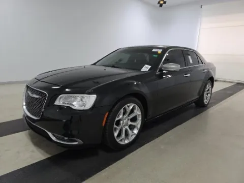 Photos of 2018 Chrysler 300 C for sale in Summerville, SC at Automaxx of the Carolinas